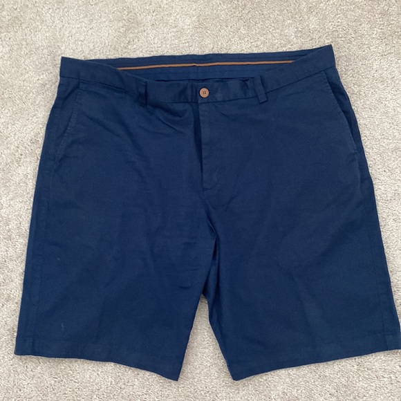 Tommy Bahama Mens Navy Short - Picture 3 of 4